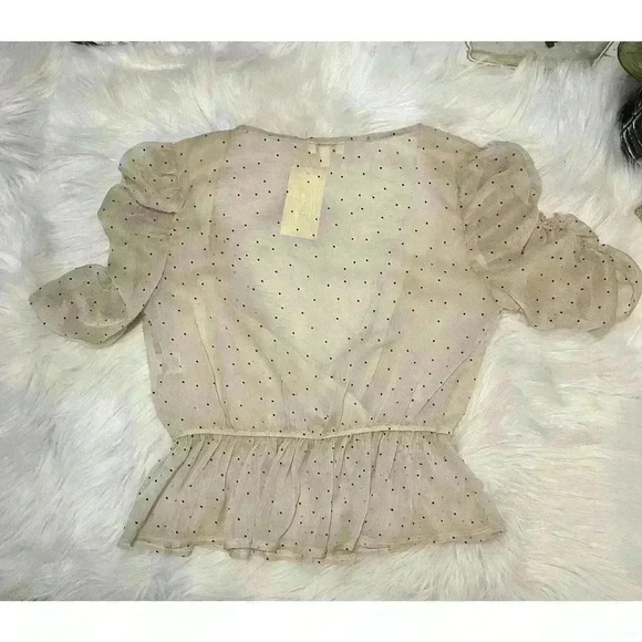 Woven Polka Dot Top - Picture 4 of 5